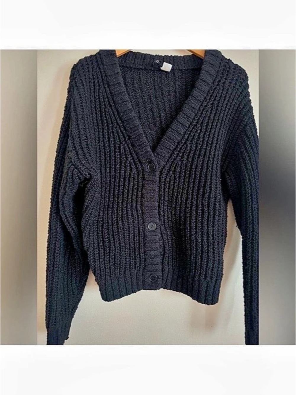 H&M Black Knit Cardigan Size Medium